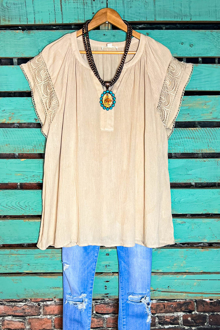 SOMETHING TO BELIEVE LIGHT MOCHA TOP