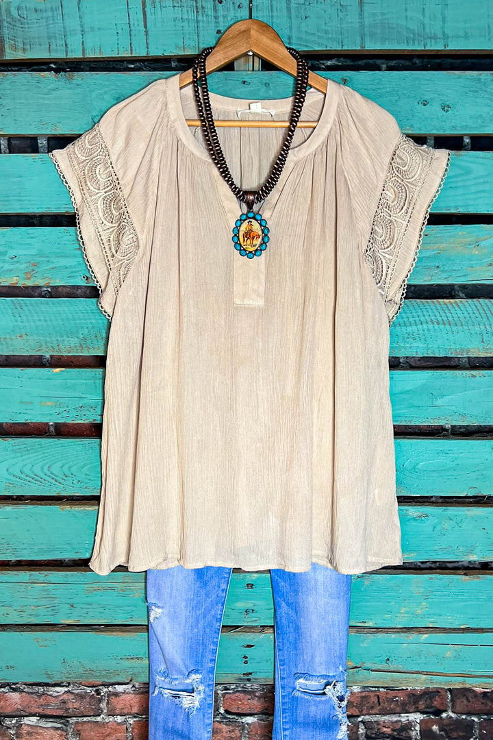 SOMETHING TO BELIEVE LIGHT MOCHA TOP