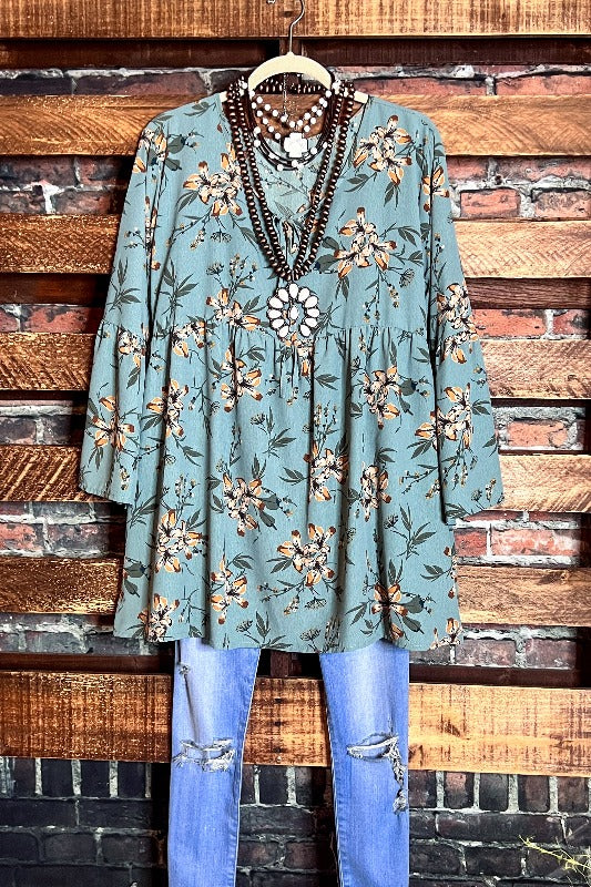 BEAUTIFUL FEELINGS FLORAL SAGE TUNIC