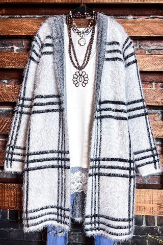 ENJOY THE JOURNEY BOHO KIMONO IN BEIGE