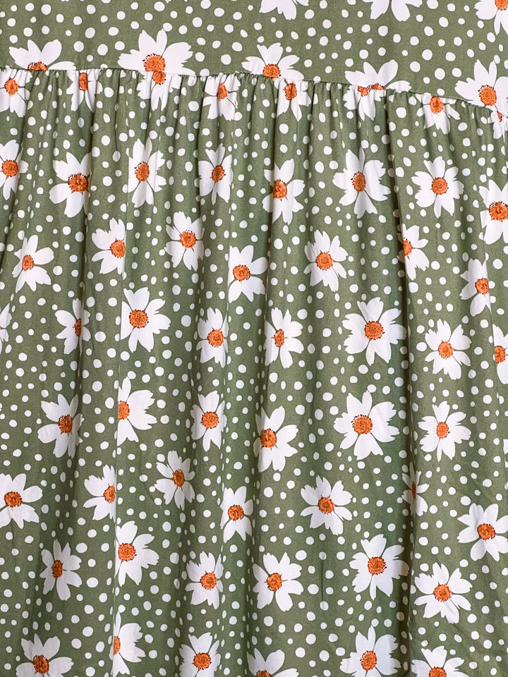 DAISY BLOOMS BABYDOLL TOP IN SAGE FLORAL