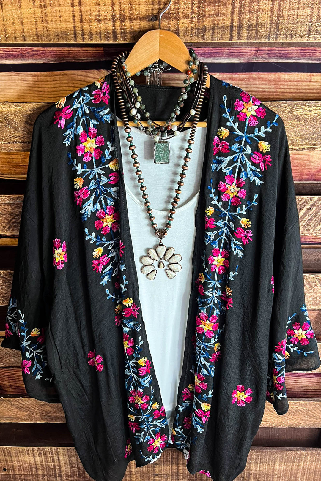 IT'S LOVE AT FIRST SIGHT BLACK EMBROIDERED KIMONO