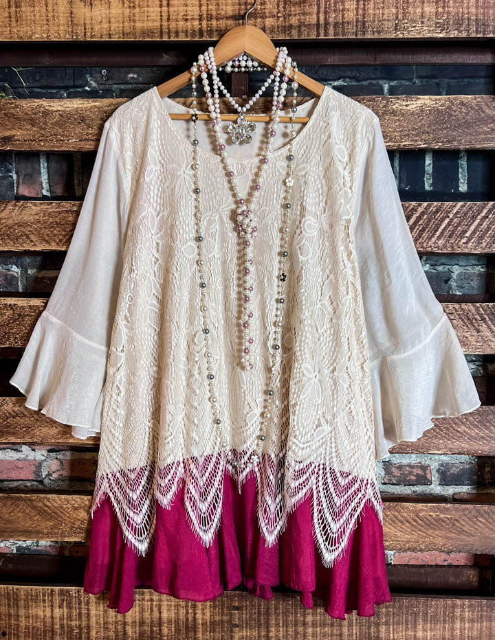 ABSOLUTELY UNFORGETTABLE FAB LACE TUNIC IN BEIGE & CRIMSON