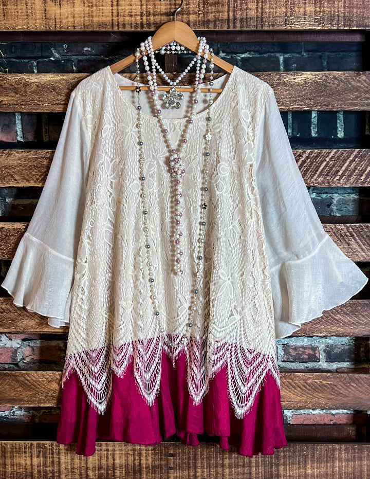 ABSOLUTELY UNFORGETTABLE FAB LACE TUNIC IN BEIGE & CRIMSON