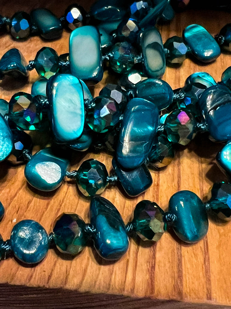 NECKLACE GREEN TONES