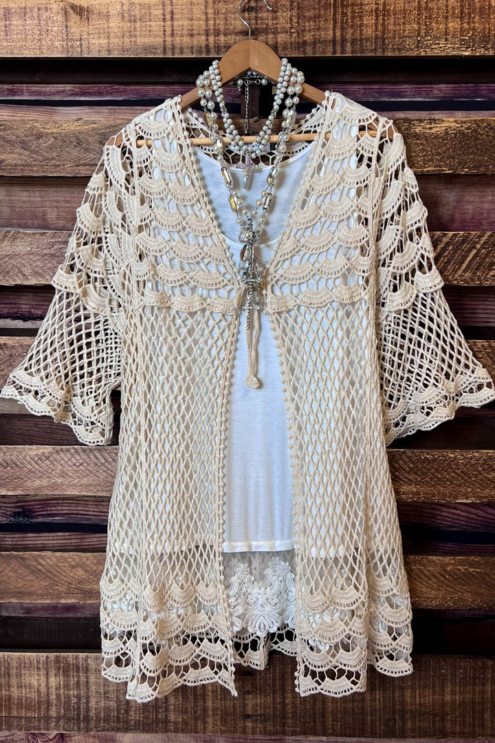 LOVELY DAYS CROCHET CARDIGAN IN BEIGE NATURAL