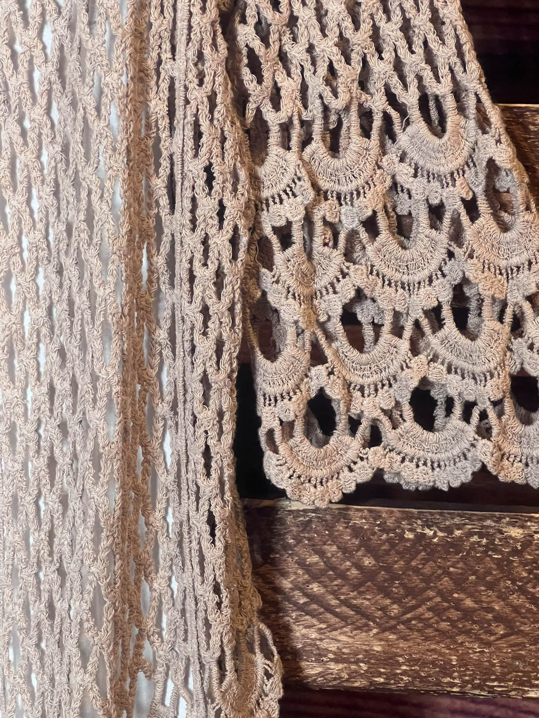 BOHEMIAN HEART VINTAGE INSPIRED CROCHET DUSTER CARDIGAN IN ASH MOCHA