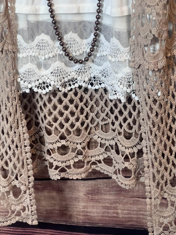 BOHEMIAN HEART VINTAGE INSPIRED CROCHET DUSTER CARDIGAN IN ASH MOCHA