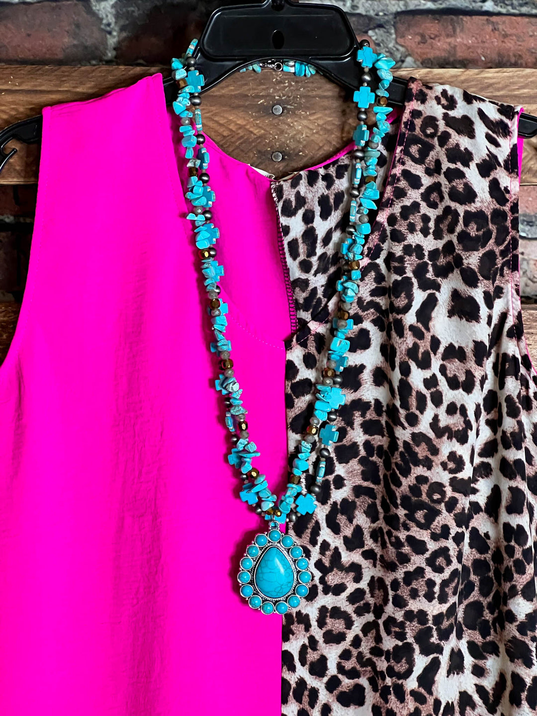 14-22 SIZE - DREAMS OF YOU FUCHSIA & LEOPARD PRINT TOP ---------- SALE