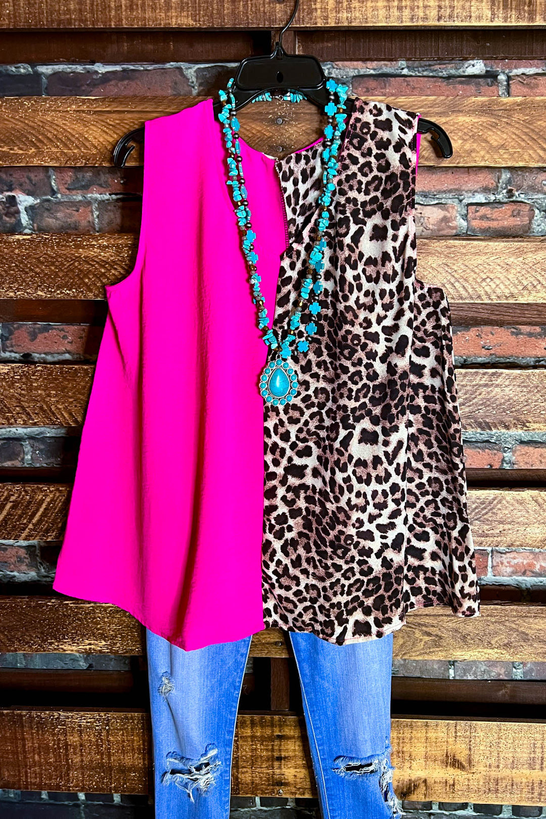 14-22 SIZE - DREAMS OF YOU FUCHSIA & LEOPARD PRINT TOP ---------- SALE