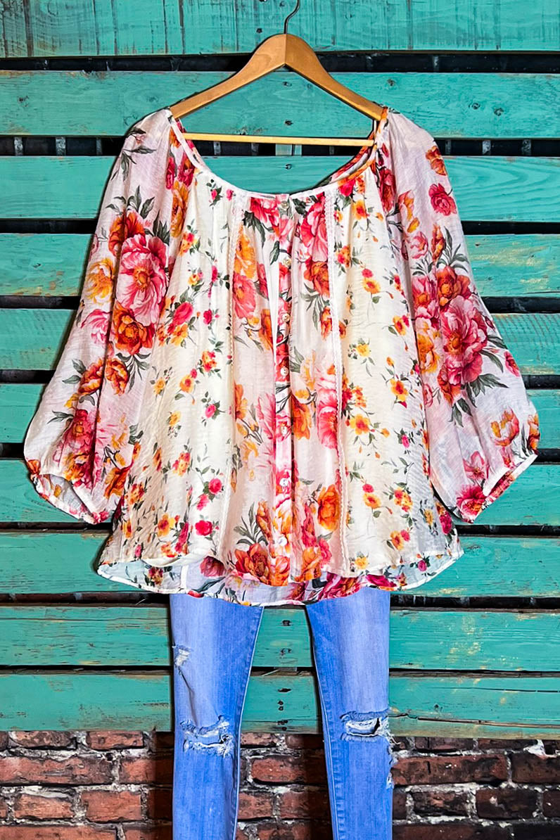 MOMENT TO REMEMBER FLORAL VINTAGE TUNIC