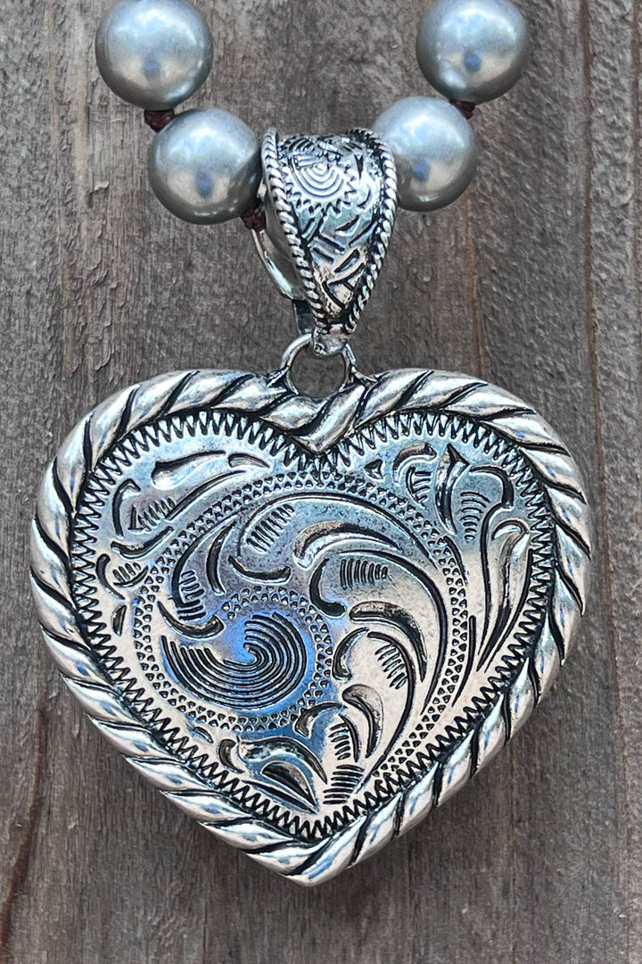 SECRETS OF THE HEART NECKLACE