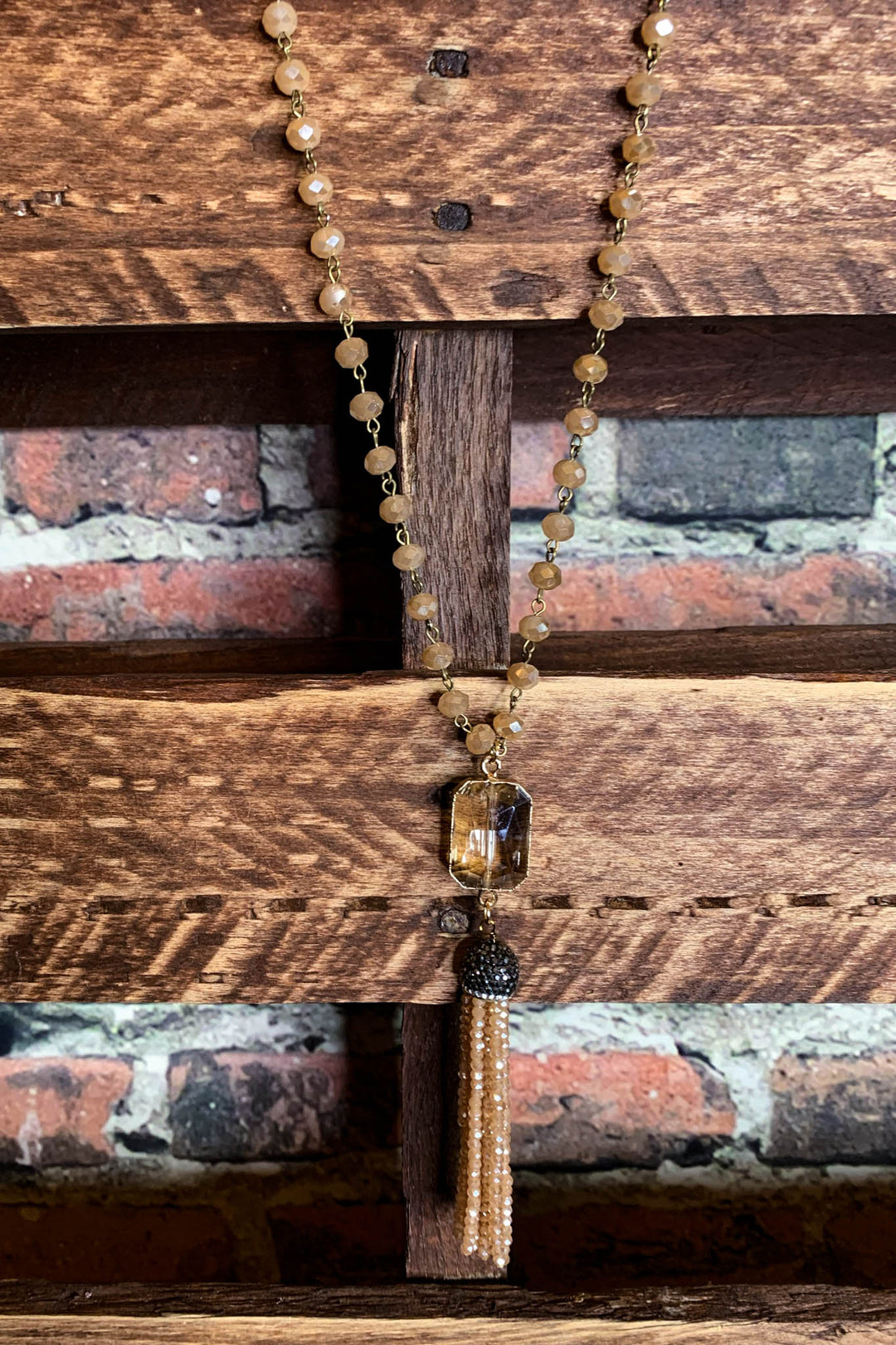 MOONLIGHT INSPIRE CRYSTAL LONG NECKLACE CHAMPAGNE COLOR