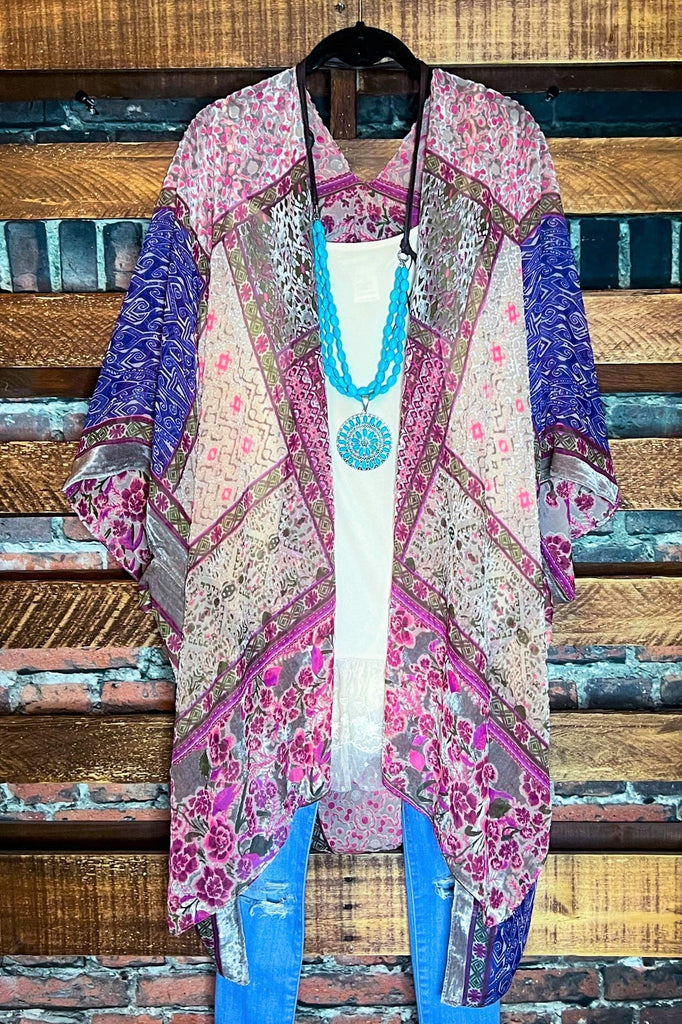 SWEET NOSTALGIA PINK PURPLE & MULTI COLOR VELVET BURNOUT KIMONO