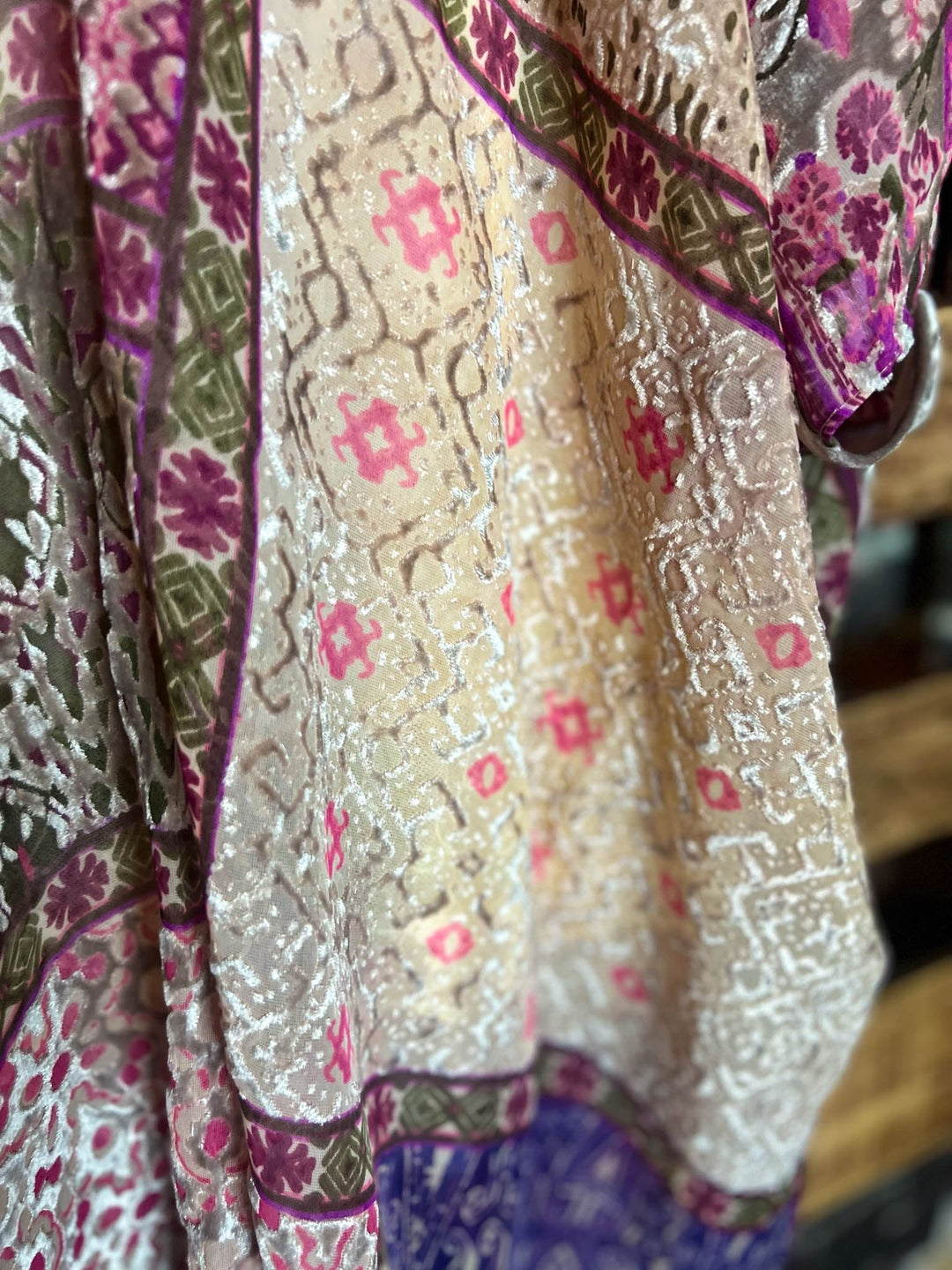 SWEET NOSTALGIA VELVET PINK PURPLE AND MULTI-COLOR KIMONO