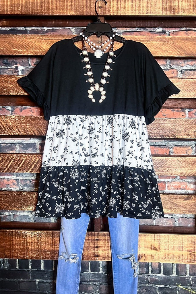 GRACEFUL SIMPLICITY FLORAL BABYDOLL TOP SIZE S-3X IN BLACK & MULTI-COLOR
