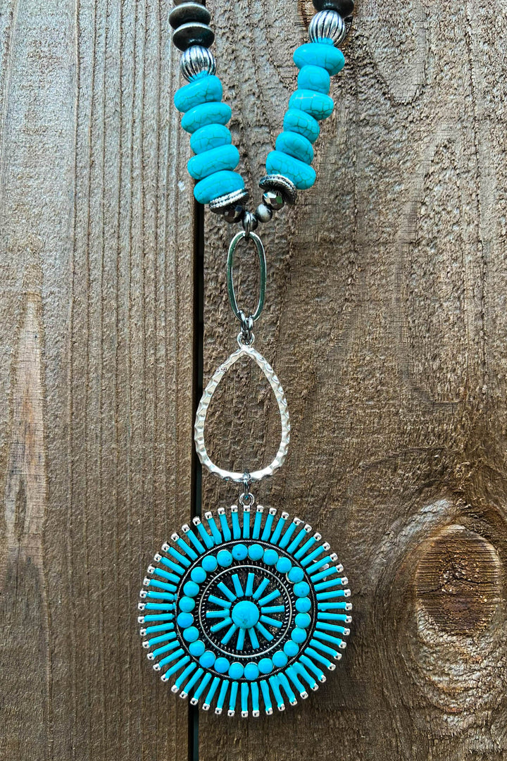 BEAUTIFUL THINGS CONCHO NECKLACE IN BLUE TURQUOISE