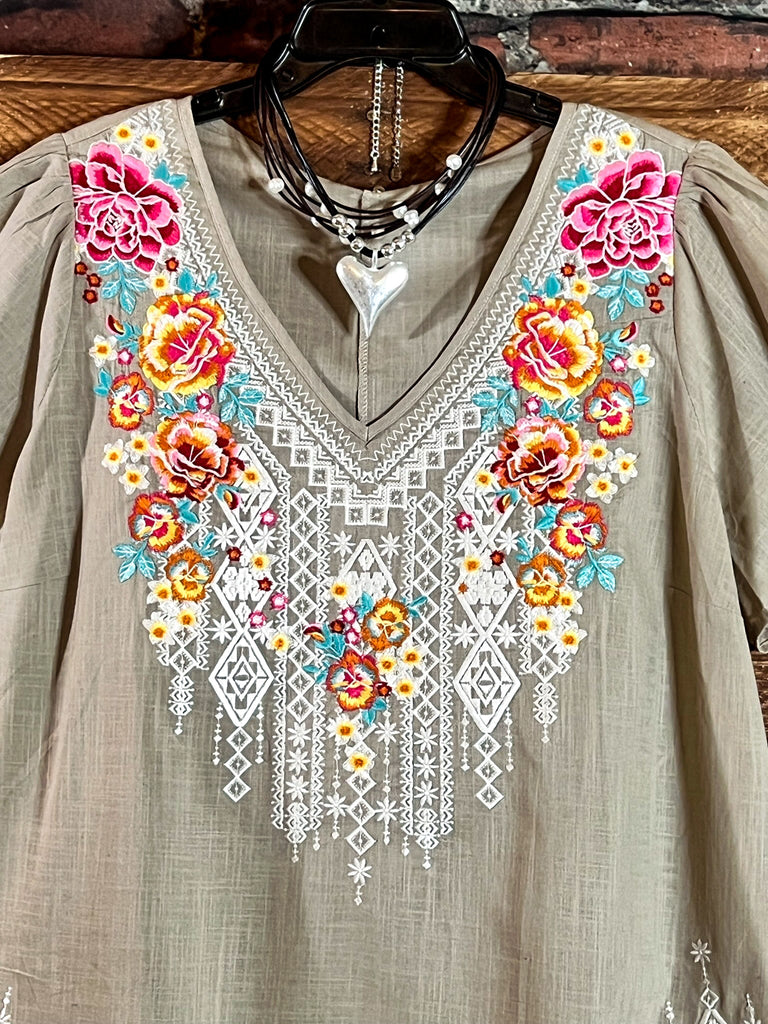 100% Cotton Embroidered Top Sizes 14 - 18  Natural Color -------- Sale