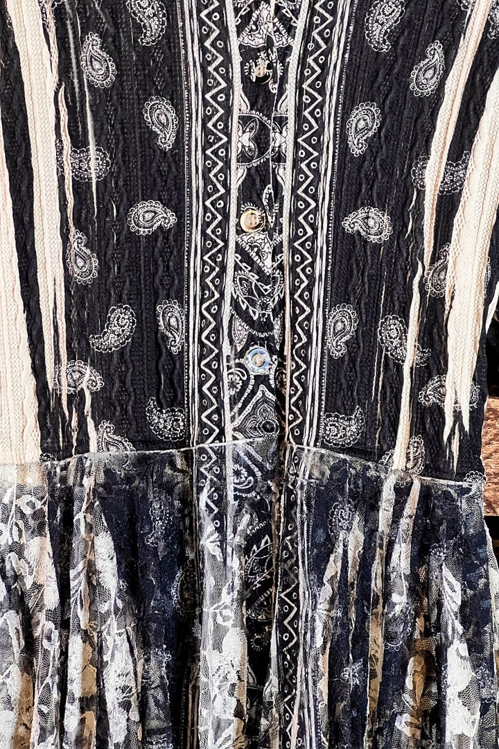 SECRET ORIGINS FAB LACE BLACK & BEIGE PAISLEY CARDIGAN LONG JACKET