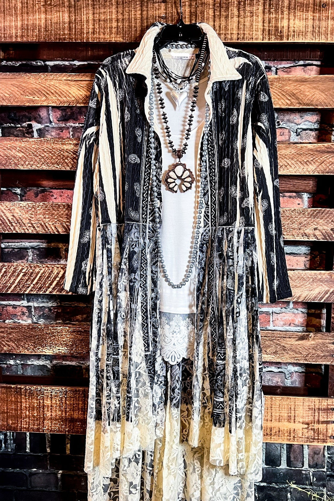 SECRET ORIGINS FAB LACE BLACK & BEIGE PAISLEY CARDIGAN LONG JACKET