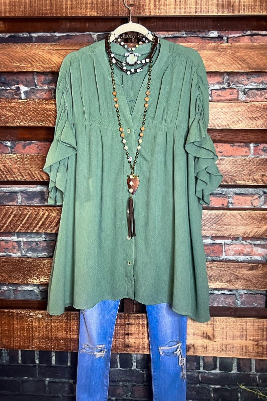 EASY LIVING  BOHO PEASANT OVERSIZED SHIRT TUNIC IN OLIVE