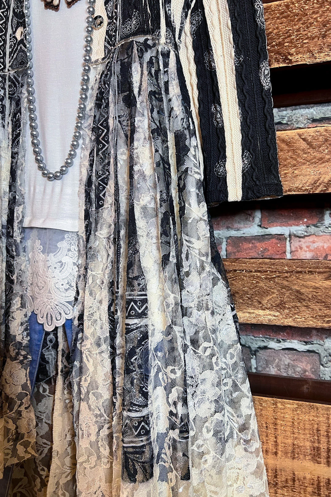 SECRET ORIGINS FAB LACE BLACK & BEIGE PAISLEY CARDIGAN LONG JACKET