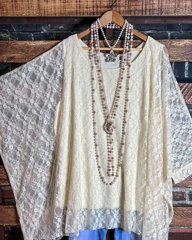 ANY EVENT STUNNING BEIGE LACE TUNIC