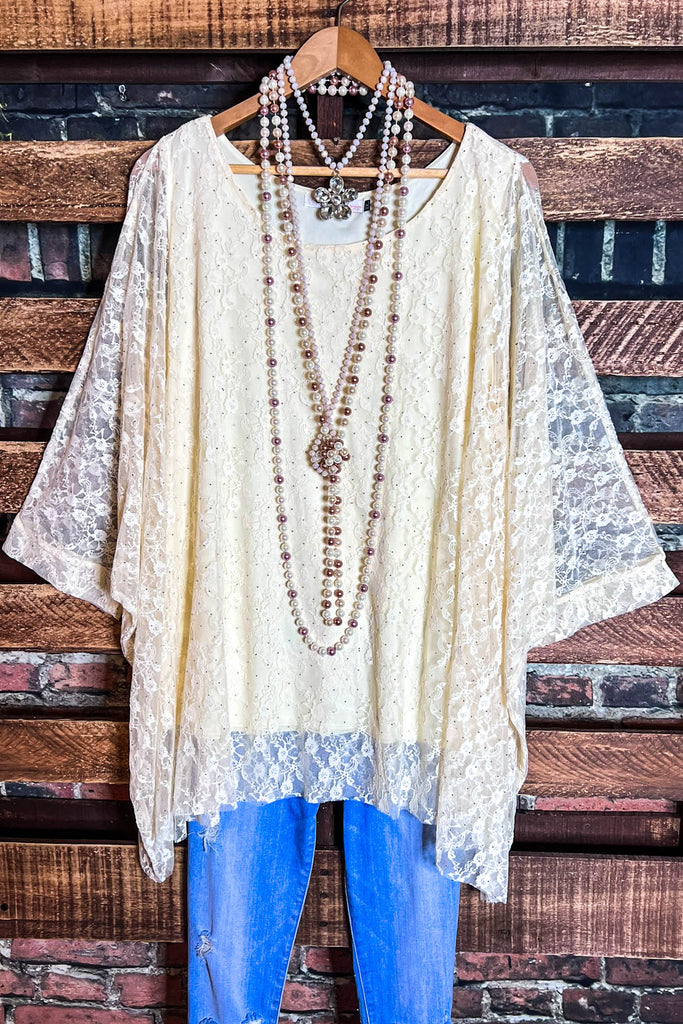 ANY EVENT STUNNING BEIGE LACE TUNIC