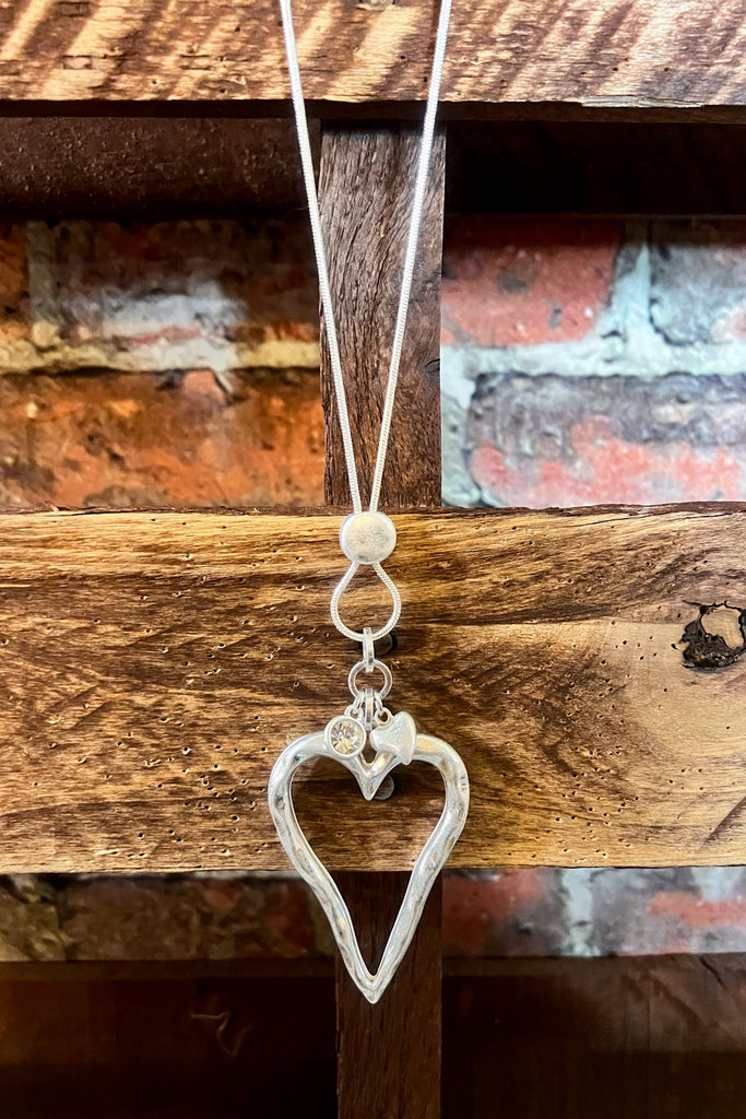 Close To My Heart Earring & Necklace Set in Silver Color
