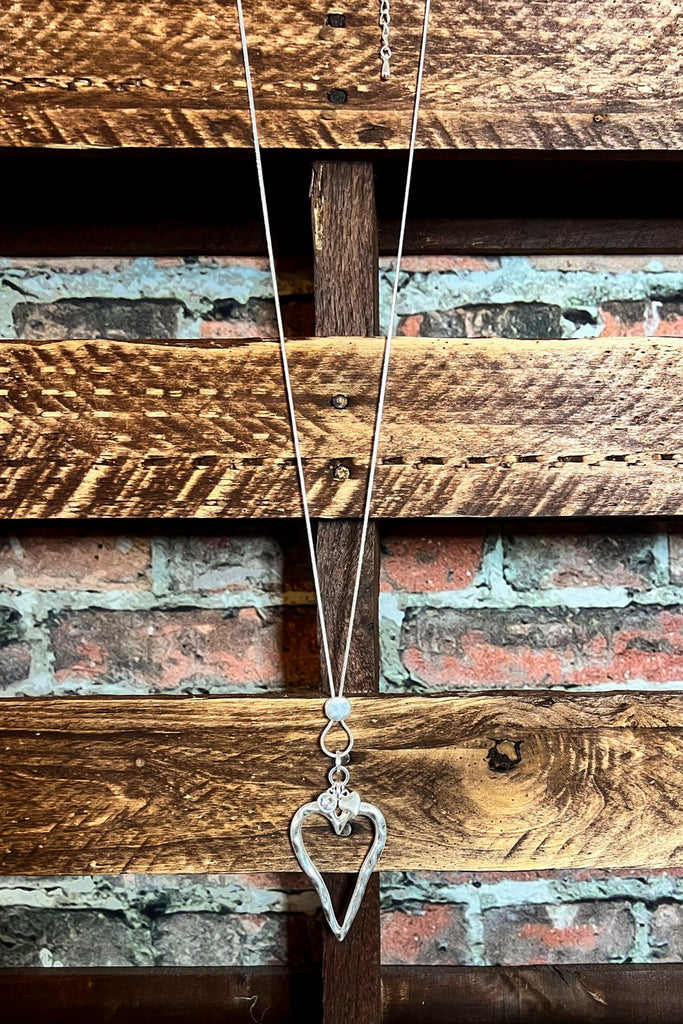 Close To My Heart Earring & Necklace Set in Silver Color