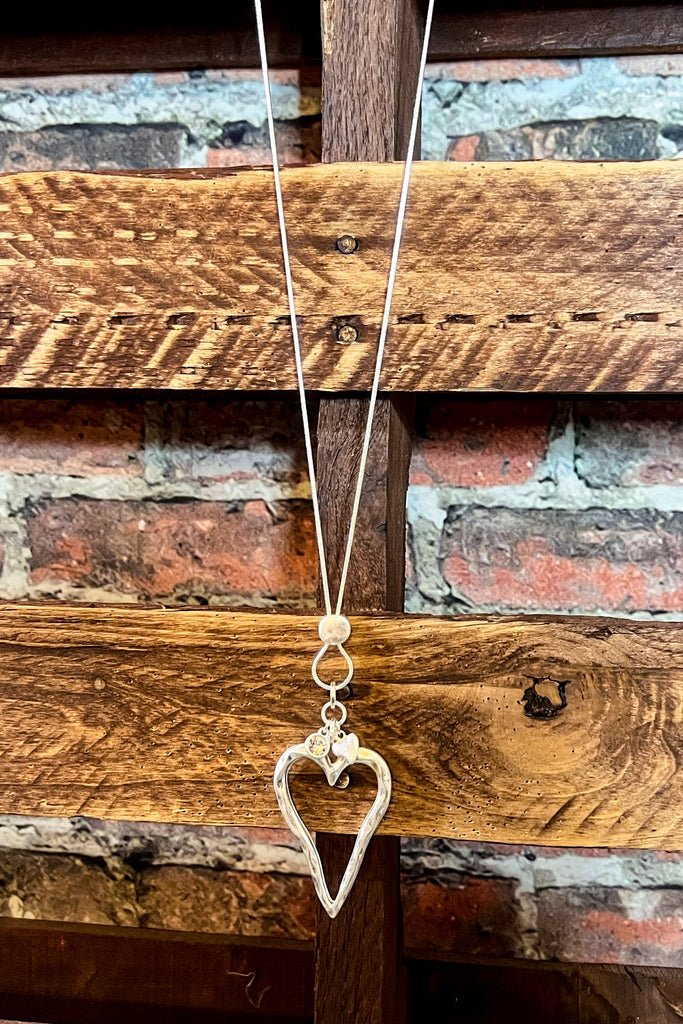 Close To My Heart Earring & Necklace Set in Silver Color