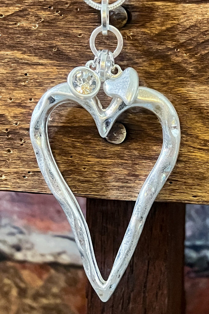 Close To My Heart Earring & Necklace Set in Silver Color
