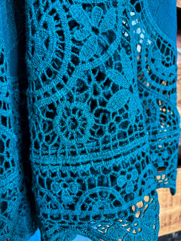 GRACEFUL BEAUTY 100% COTTON CROCHET LACE TUNIC IN TEAL