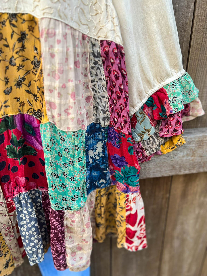 Patchwork Meadow Oaks Top - Latte & Multi-Color