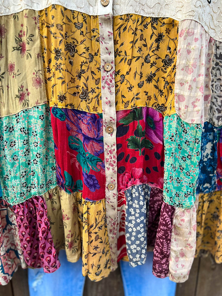 Patchwork Meadow Oaks Top - Latte & Multi-Color