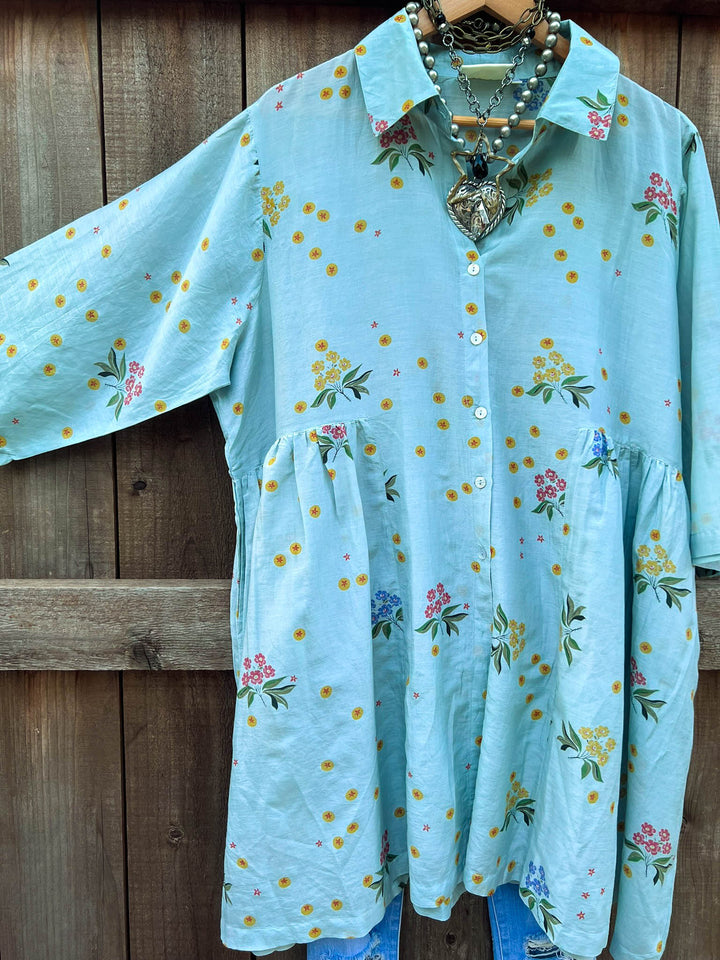 INFINITE POSSIBILITIES OVERSIZED LIGHTWEIGHT SHIRT IN BLUE SAGE