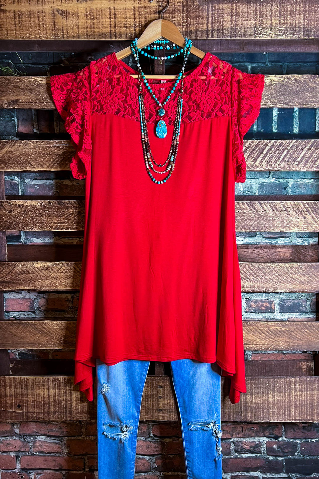 CITY OF LOVE LACE TUNIC IN RED