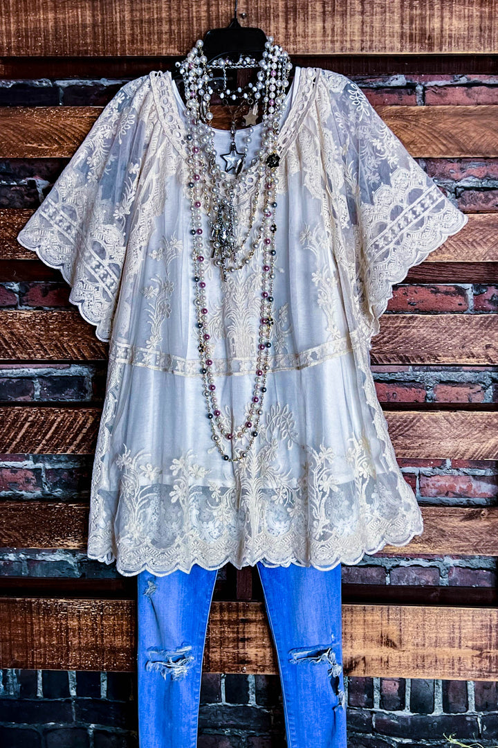 PRETTY THINGS  LACE TUNIC IN NATURAL