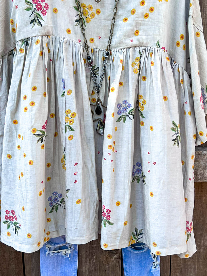 Enchanted Fields Oversized Lightweight Tunic in Natural Sage