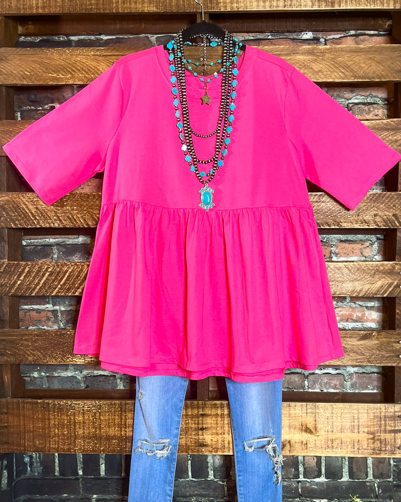 LET'S GO TO TOWN 100 % COTTON BABYDOLL TOP IN FUCHSIA