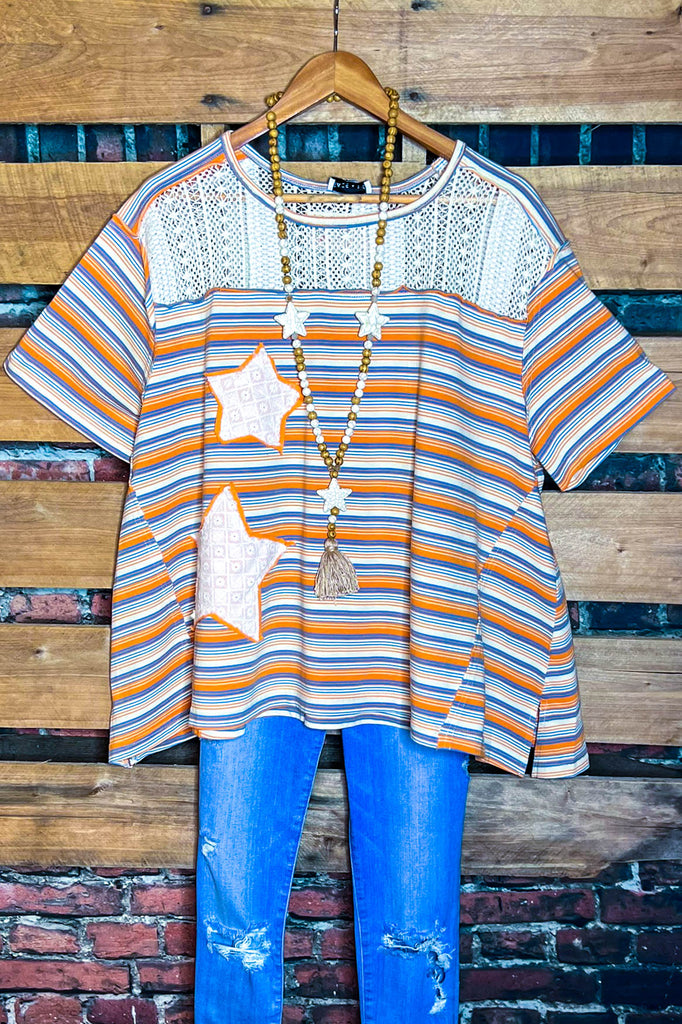 A WONDERFUL SURPRISE STAR PATCH TOP IN BEIGE & YELLOW