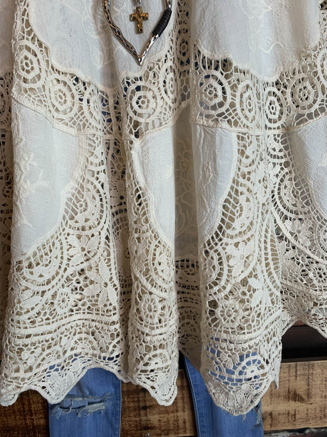 GRACEFUL BEAUTY 100% COTTON CROCHET LACE - NATURAL