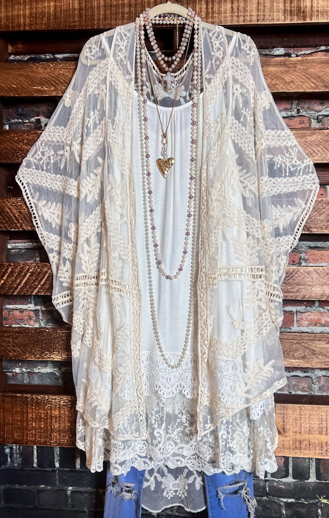 YOU'RE MY DREAM IVORY LACE OVERSIZED DUSTER KIMONO