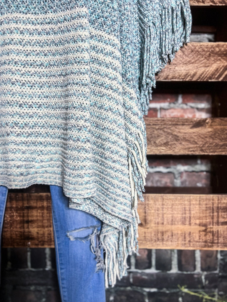 EVERYTHING YOU NEED BOUCLE RUANA TUNIC PONCHO IN BEIGE & BLUE