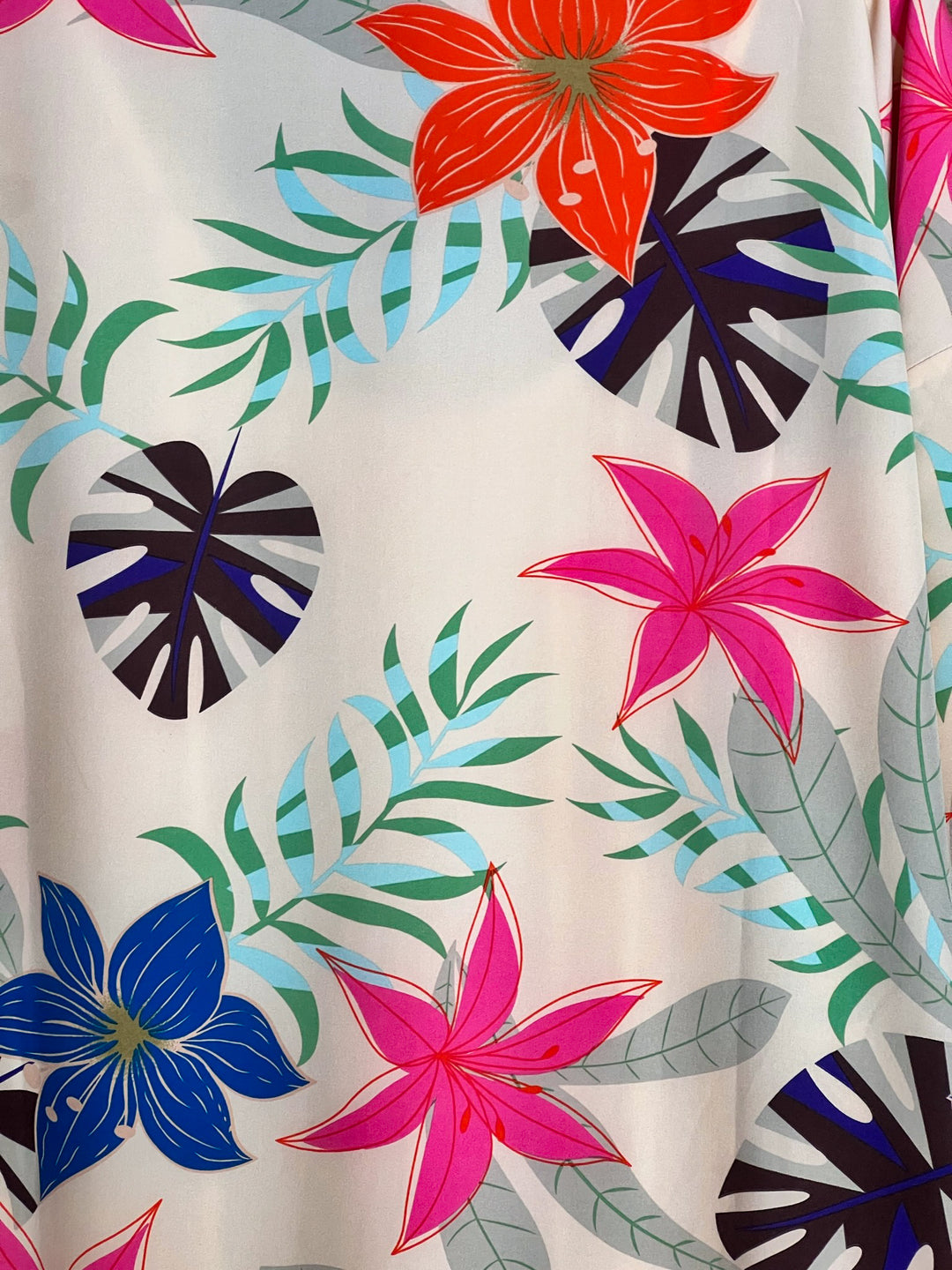 SEASIDE ESCAPE OVERSIZED FLORAL MULTI-COLOR KIMONO -------- SALE