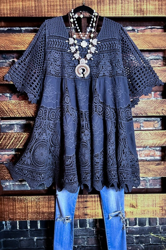 A FAIRYTALE PRETTY UNIQUE 100% COTTON CROCHET LACE TUNIC IN CHARCOAL