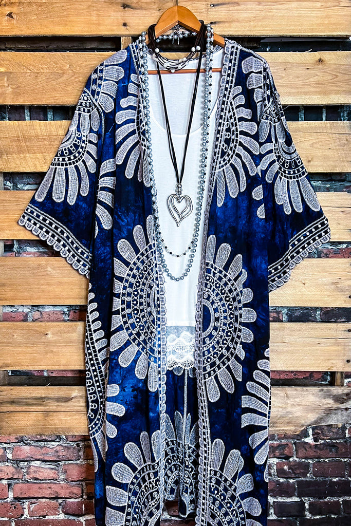 BOHO VACATION ESCAPE NAVY BLUE TIE DYE EMBROIDERED KIMONO