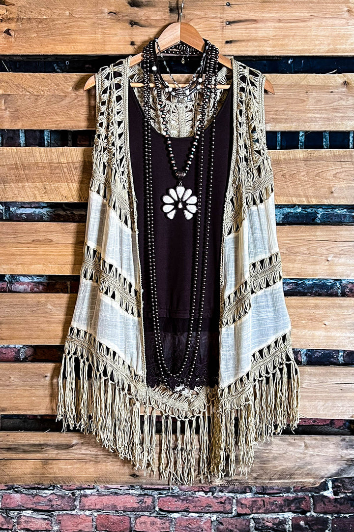 BOHO CROCHET FAB VEST IN NATURAL