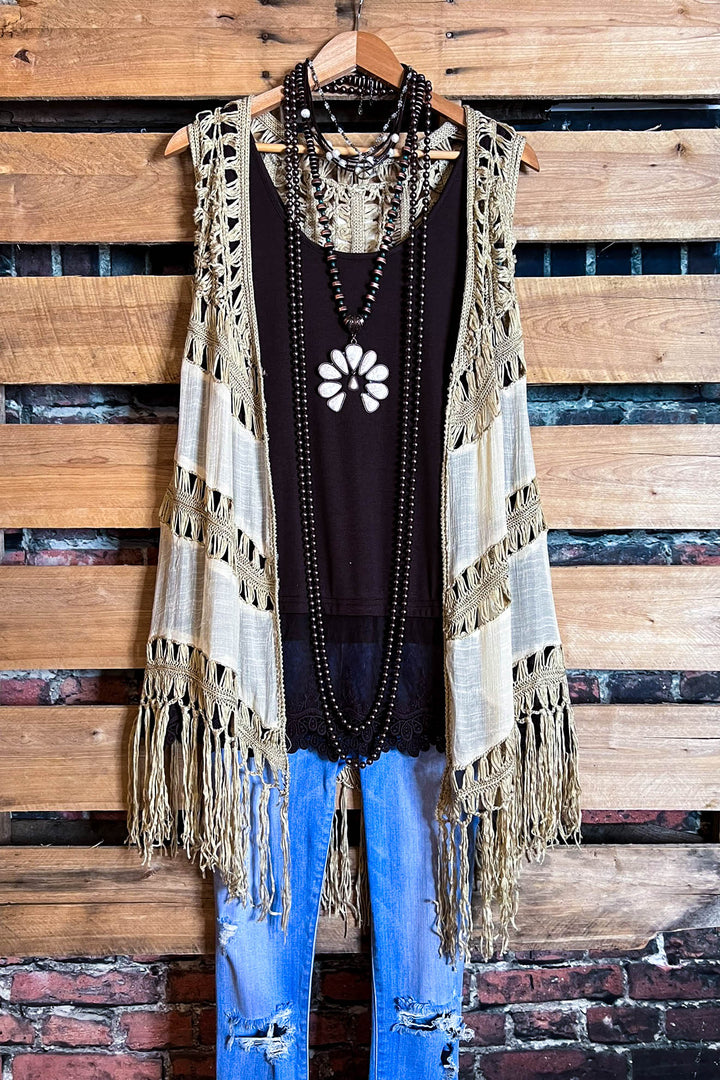 BOHO CROCHET FAB VEST IN NATURAL