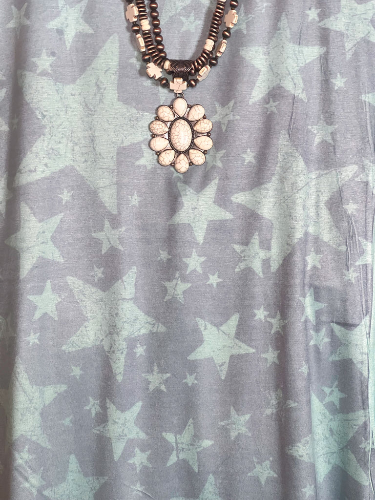 A SKY FULL OF STARS LACE SLEEVE TUNIC IN MINT